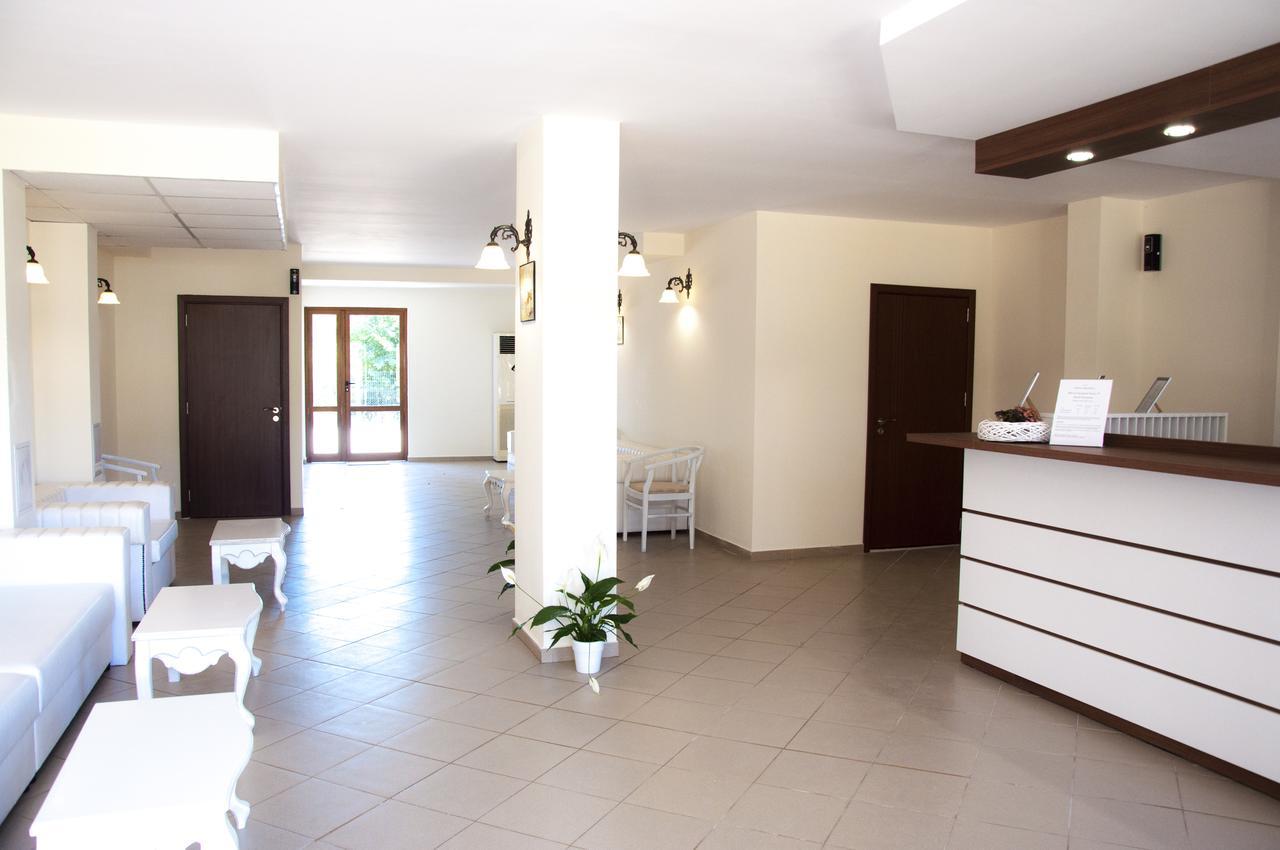 Gardenia Hills Hotel Napospart Kültér fotó